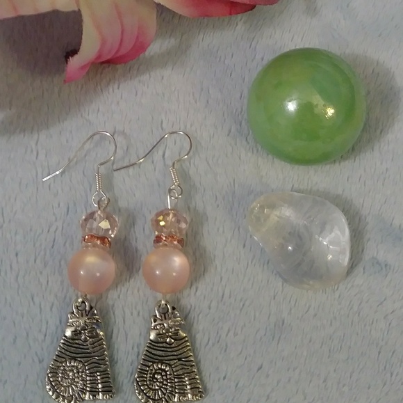Stripped Cat Silver Rose Quartz Pink Earrings - Picture 3 of 3